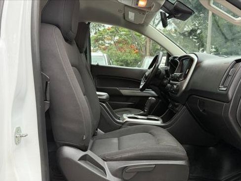 Used 2020 Chevrolet Colorado LT w/ Safety Package RWD image 22