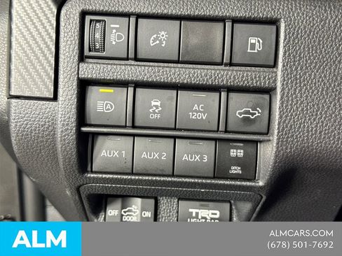 Used 2024 Toyota Tacoma TRD Pro AWD/4WD image 32