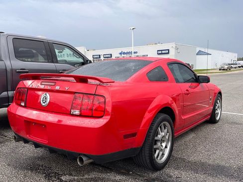 Used 2006 Ford Mustang Coupe RWD image 4