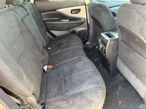 Used 2015 Nissan Murano S image 14