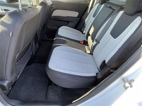 Used 2015 Chevrolet Equinox LS image 11