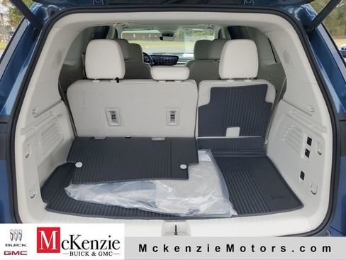 New 2026 Buick Enclave Avenir w/ Super Cruise Package FWD image 31