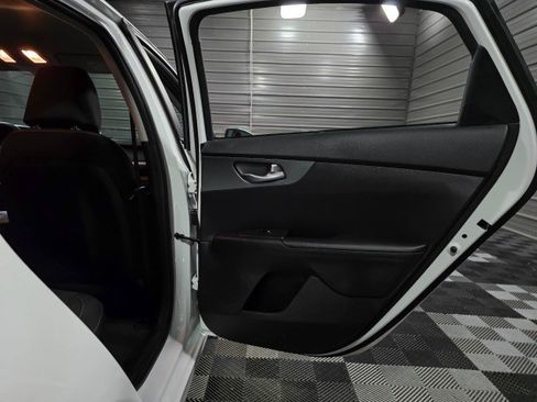 Used 2021 Kia Forte Sedan image 33