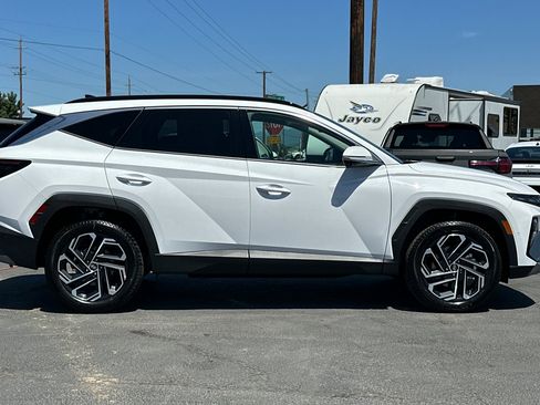 New 2025 Hyundai Tucson Limited image 3