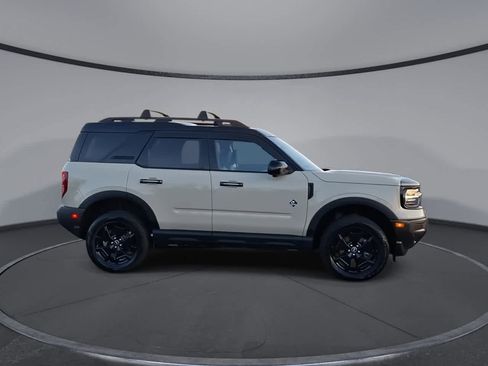 Used 2025 Ford Bronco Sport Outer Banks w/ Outer Banks Tech Package+ image 9