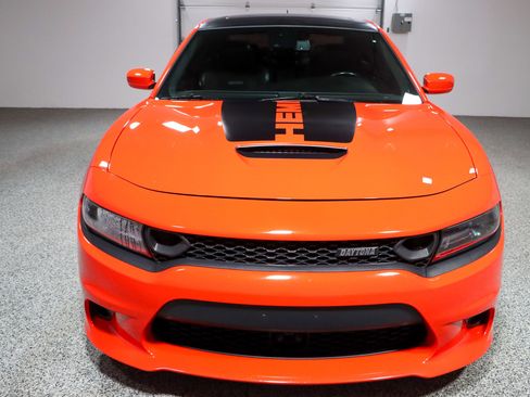 Used 2020 Dodge Charger Scat Pack w/ Daytona Edition Group image 4