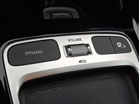 Used 2026 Mercedes-Benz GLB 250 4MATIC image 20