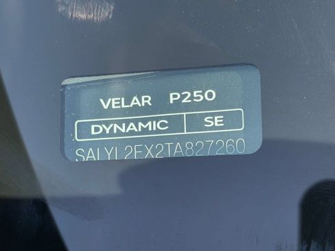 Used 2026 Land Rover Range Rover Velar Dynamic SE AWD/4WD image 23