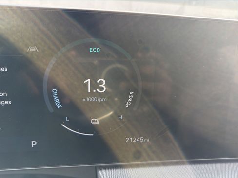 Used 2024 Hyundai Sonata Limited image 13