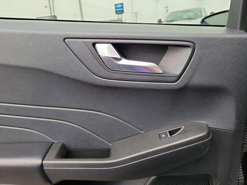 Certified 2021 Ford Escape SE w/ Cold Weather Package image 14