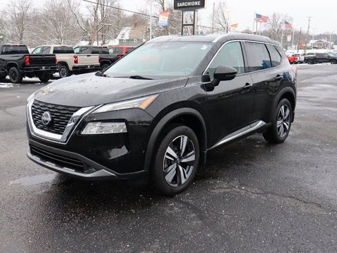 Used 2022 Nissan Rogue SL w/ SL Premium Package image 36