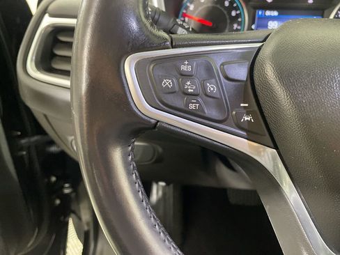 Used 2022 Chevrolet Equinox LT w/ Driver Convenience Package image 13