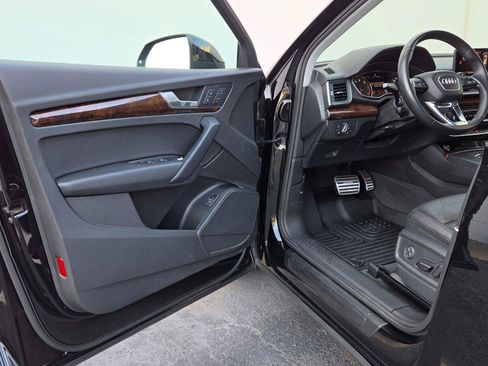 Used 2020 Audi Q5 2.0T Premium AWD/4WD image 20