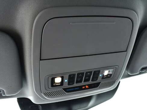 Used 2023 Ford Explorer XLT w/ Equipment Group 202A AWD/4WD image 35