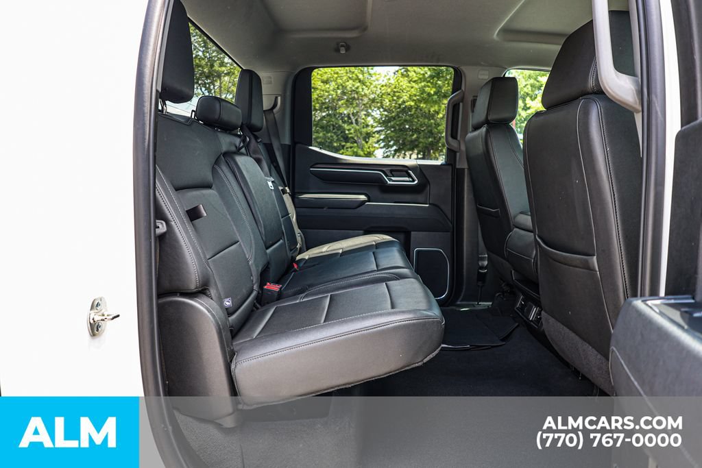 Used 2025 GMC Sierra 1500 SLT RWD image 21
