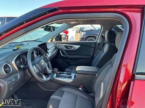 Used 2024 Chevrolet Blazer LT w/ Convenience Package FWD image 7