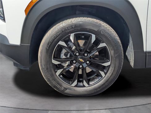 Used 2023 Chevrolet TrailBlazer LT w/ Convenience Package image 38