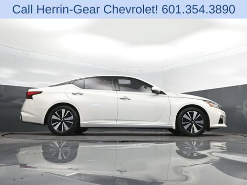Used 2021 Nissan Altima 2.5 SL FWD image 43