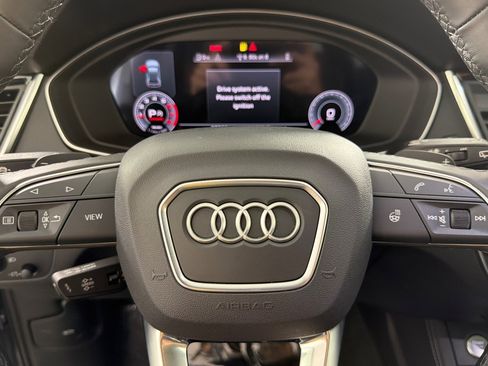 Used 2023 Audi Q5 2.0T Premium Plus w/ Premium Plus Package AWD/4WD image 22