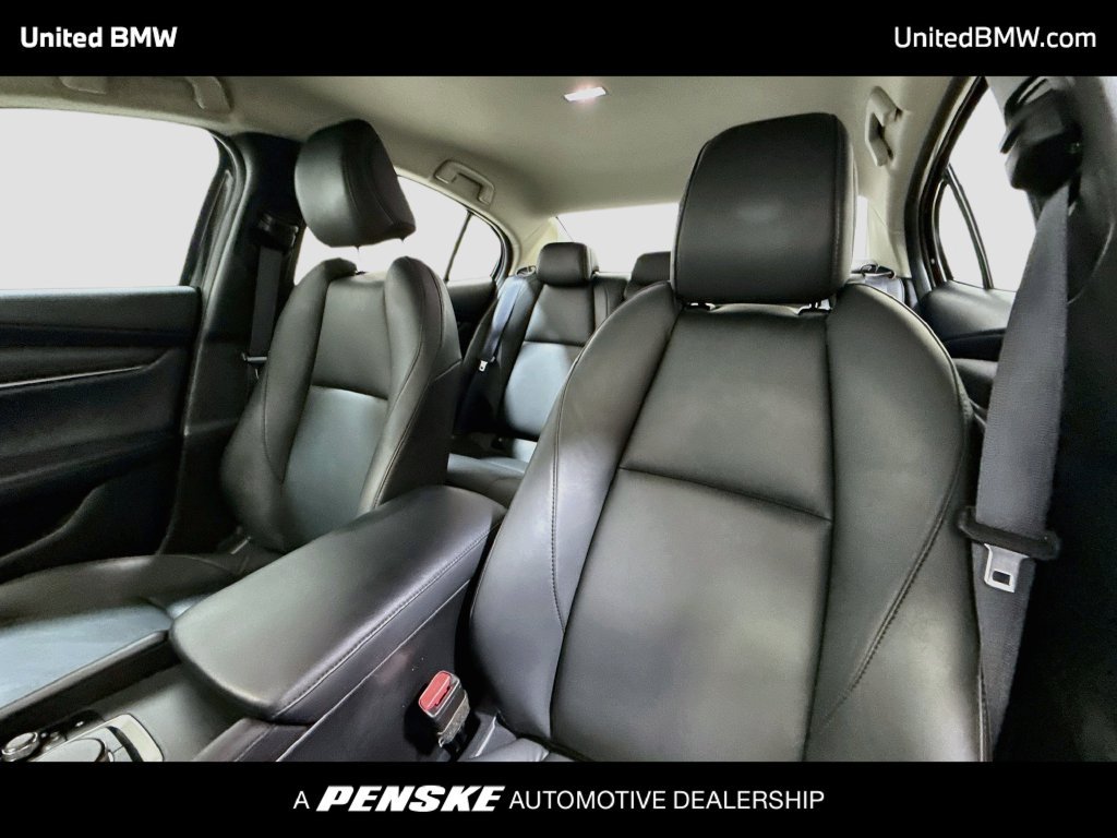 Used 2023 MAZDA MAZDA3 s FWD image 12