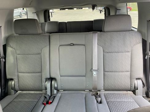 Used 2015 GMC Yukon SLE w/ Convenience Package image 27