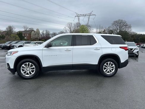Used 2020 Chevrolet Traverse LS image 6
