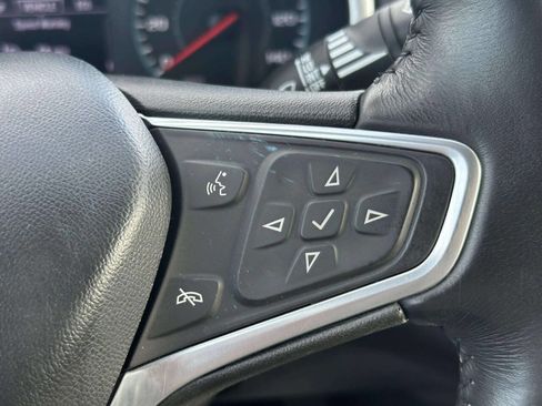 Used 2022 Chevrolet Malibu LT w/ Leather Package image 28