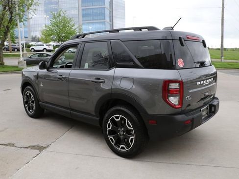 Used 2025 Ford Bronco Sport Outer Banks AWD/4WD image 4