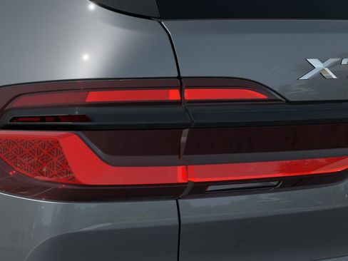 New 2027 BMW X7 xDrive40i AWD/4WD image 35