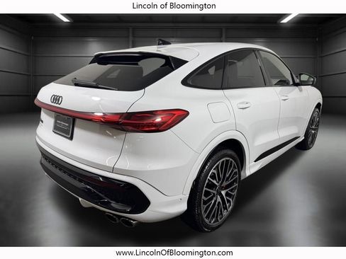 Used 2025 Audi SQ5 Prestige w/ Prestige Package AWD/4WD image 6