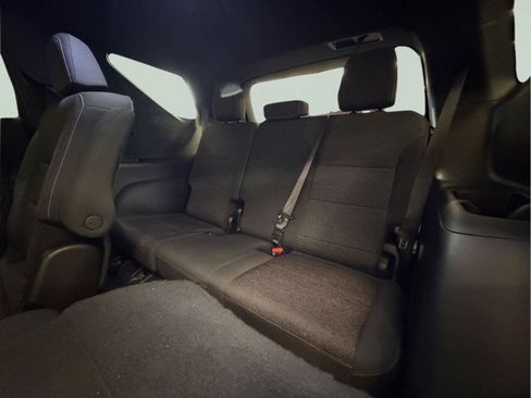 Used 2025 Chevrolet Traverse LT AWD/4WD image 29