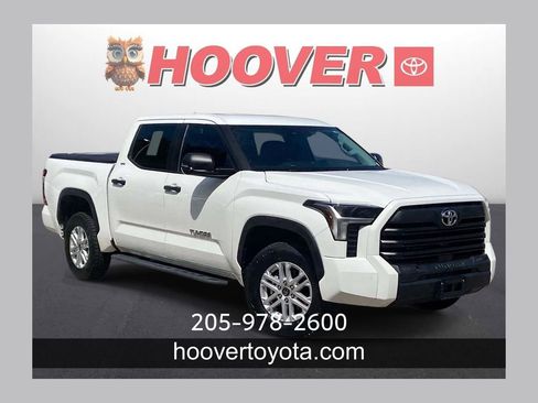 Used 2024 Toyota Tundra SR5 w/ SR5 Convenience Package AWD/4WD image 1