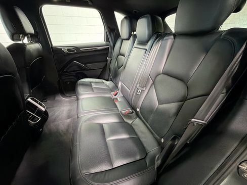 Certified 2016 Porsche Cayenne S AWD/4WD image 20
