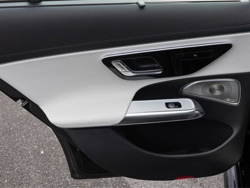 New 2026 Mercedes-Benz E 53 AMG e 4MATIC Sedan image 16