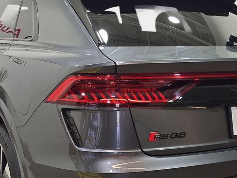 Used 2021 Audi RS Q8 AWD/4WD image 37