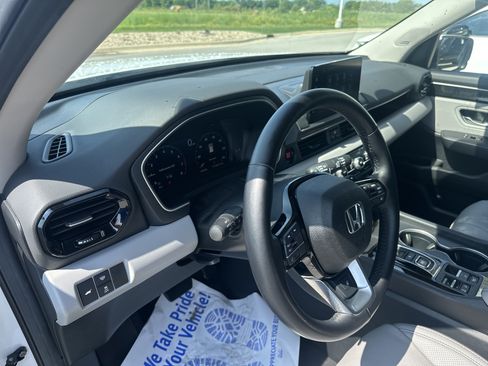 Certified 2024 Honda Pilot Elite image 20