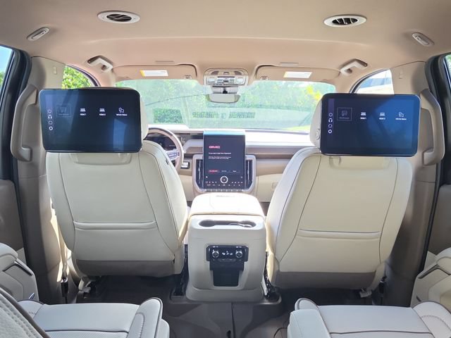 New 2026 GMC Yukon Denali w/ Advanced Technology Package RWD image 14