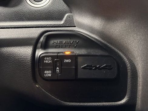 Used 2024 RAM 2500 Tradesman w/ Chrome Appearance Group image 9