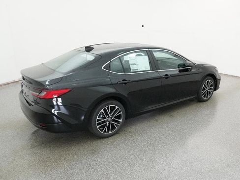 New 2026 Toyota Camry XLE AWD/4WD image 9