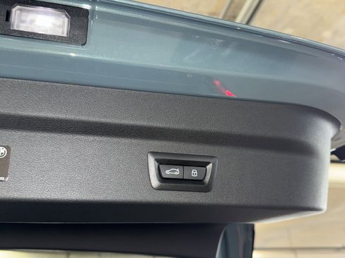 Certified 2025 BMW X2 xDrive28i image 14