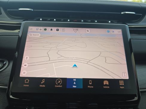 Used 2023 Jeep Grand Cherokee Overland w/ Advanced Protech Group III image 14