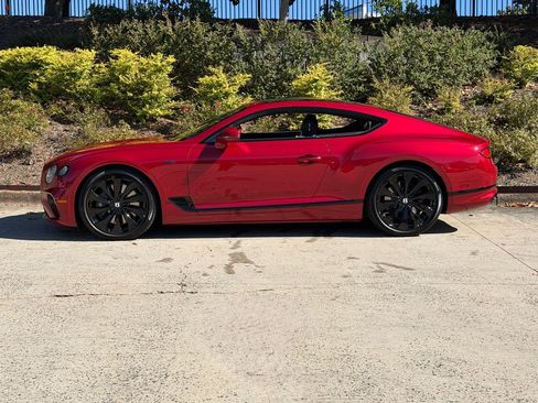Used 2024 Bentley Continental GT V8 image 8