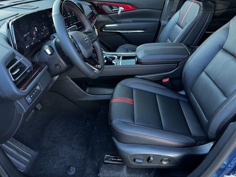 New 2026 Chevrolet Traverse RS image 5