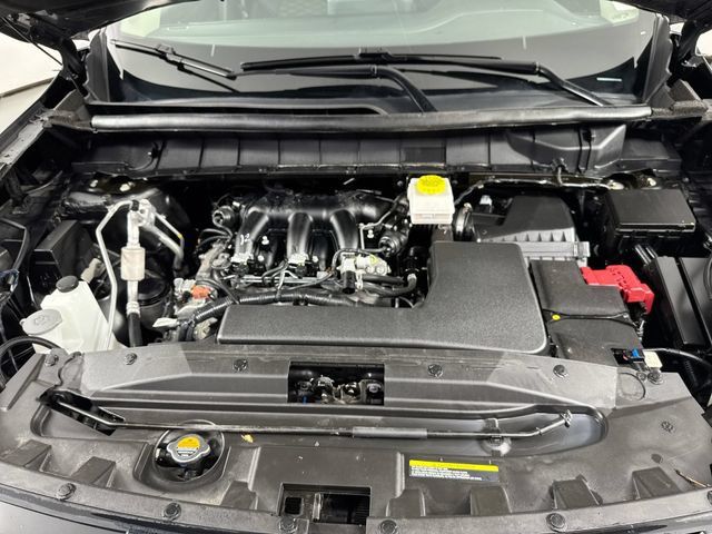 Used 2025 Nissan Pathfinder SV AWD/4WD image 28