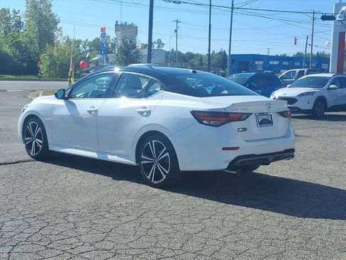 Used 2022 Nissan Sentra SR image 4