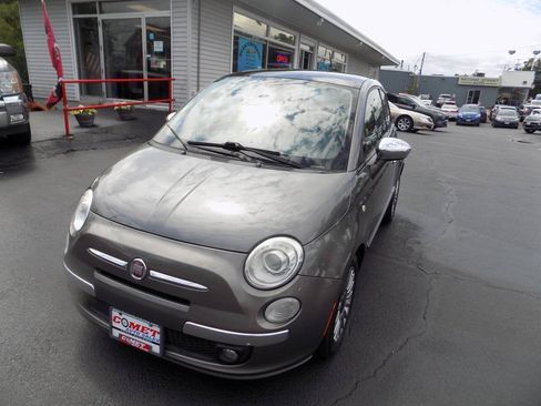 Used 2012 FIAT 500 Lounge FWD image 9