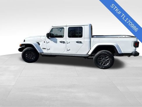 New 2026 Jeep Gladiator Sport image 4