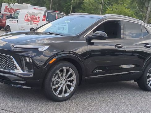 New 2025 Buick Encore GX Avenir w/ Avenir Technology Package image 4