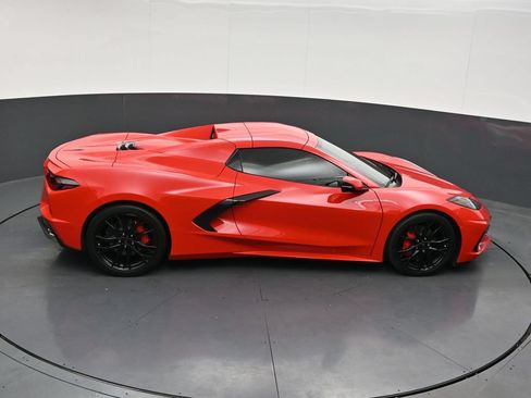 Used 2025 Chevrolet Corvette Stingray Convertible w/ 1LT RWD image 19