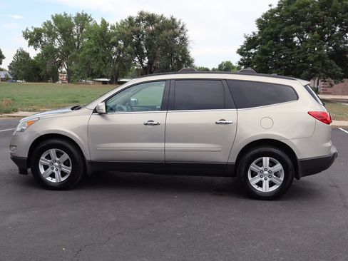 Used 2012 Chevrolet Traverse LT AWD/4WD image 9